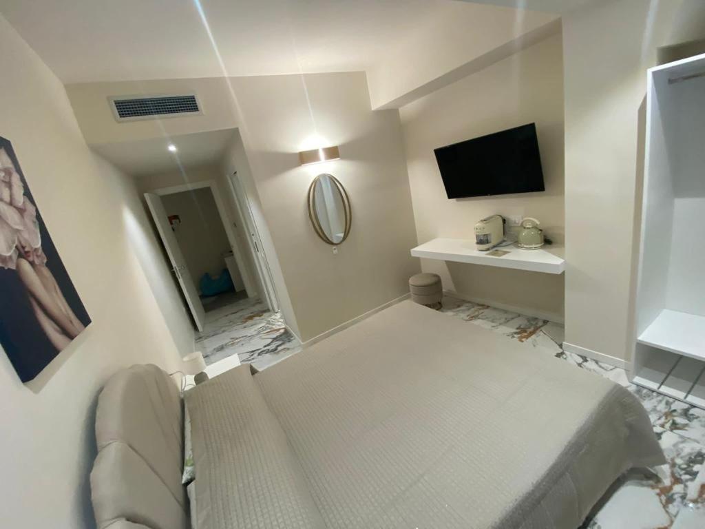 B&B Dominus Luxury Rooms โตรเปอา ภายนอก รูปภาพ