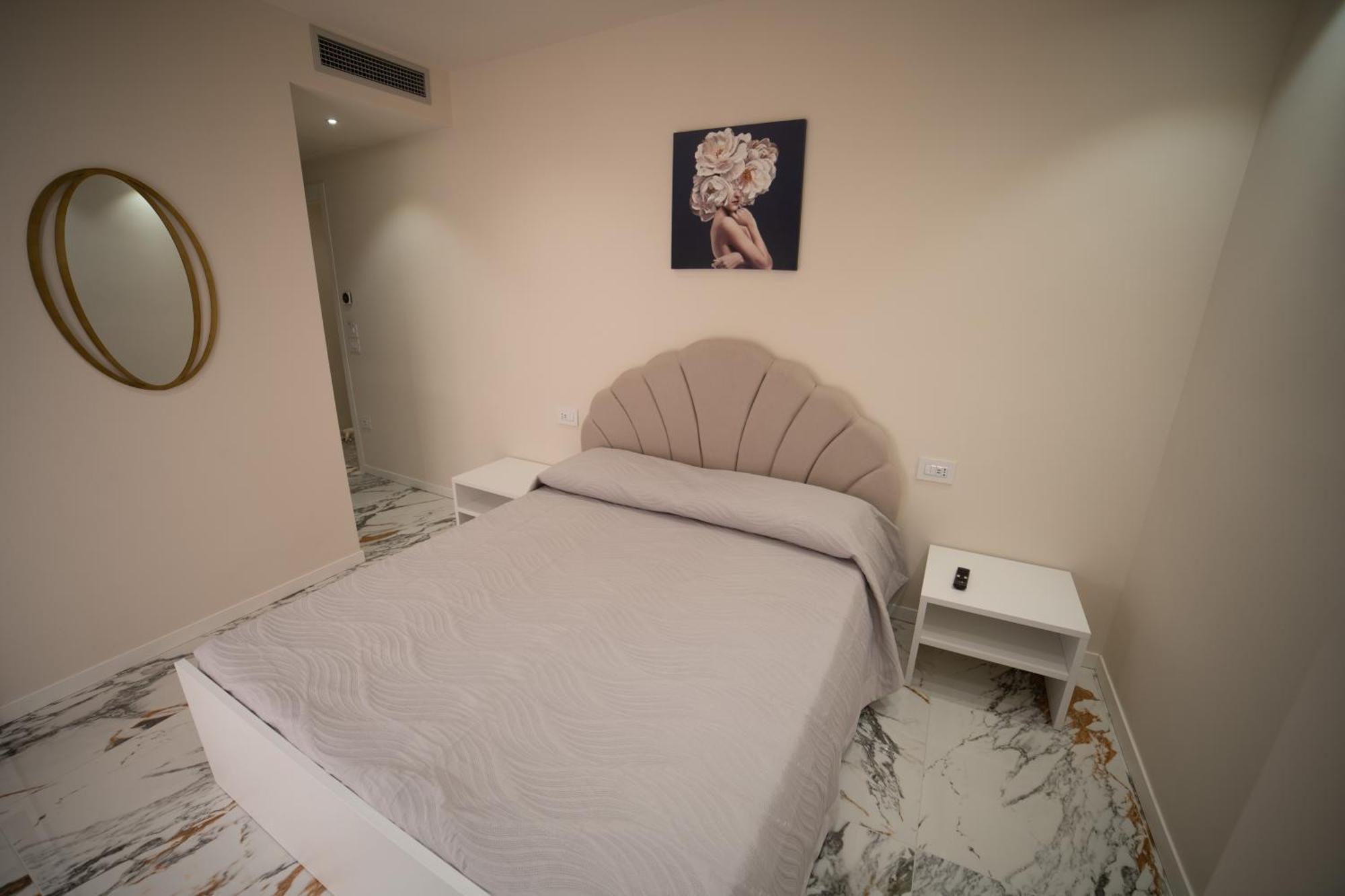 B&B Dominus Luxury Rooms โตรเปอา ภายนอก รูปภาพ