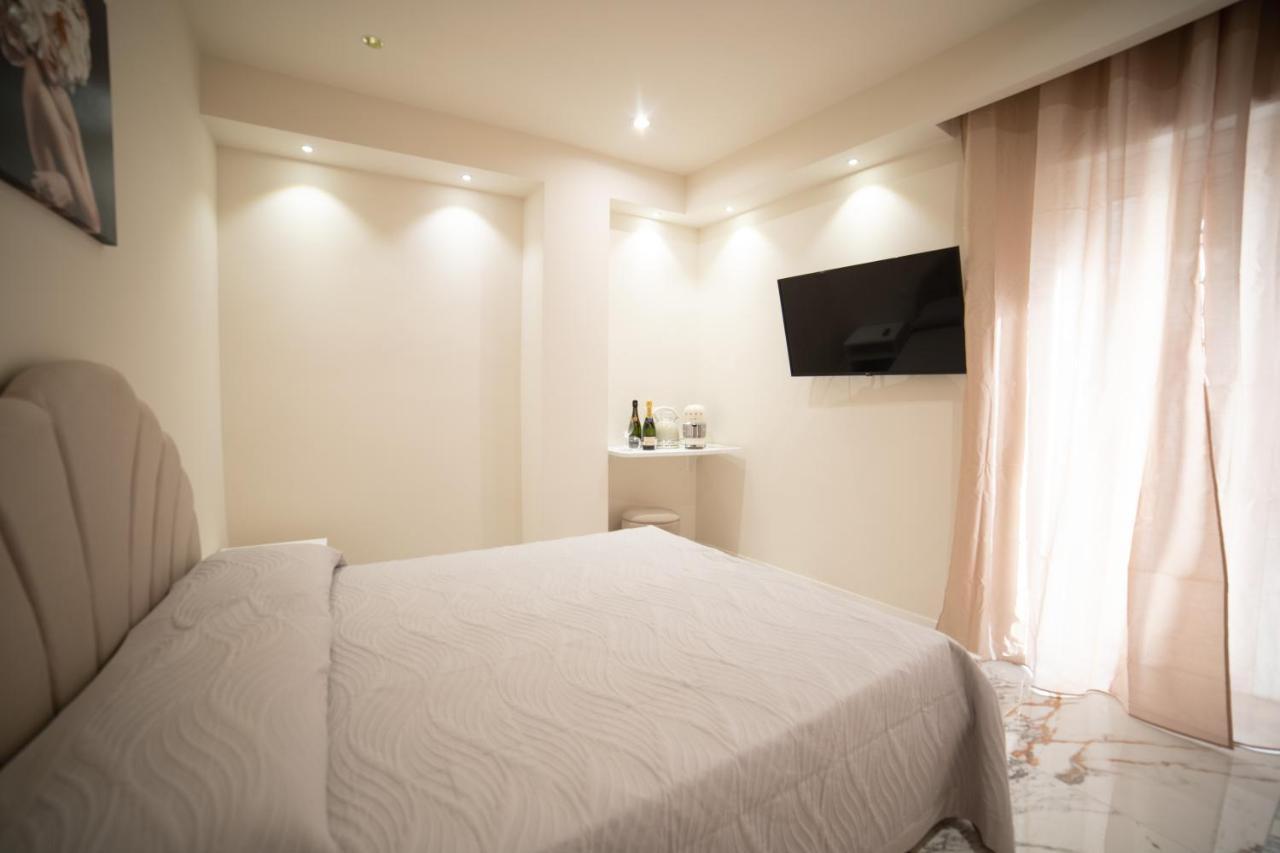 B&B Dominus Luxury Rooms โตรเปอา ภายนอก รูปภาพ